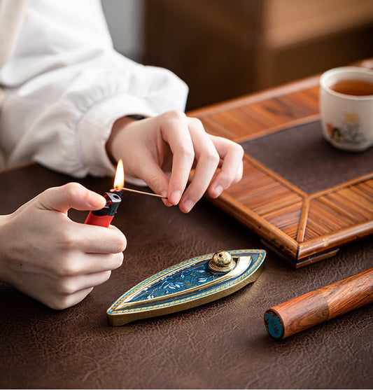 European Retro Zinc Alloy Incense Holder