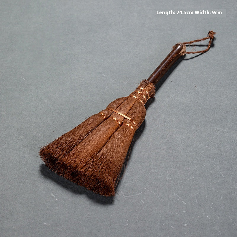 Brown Hair Tea Set Brush