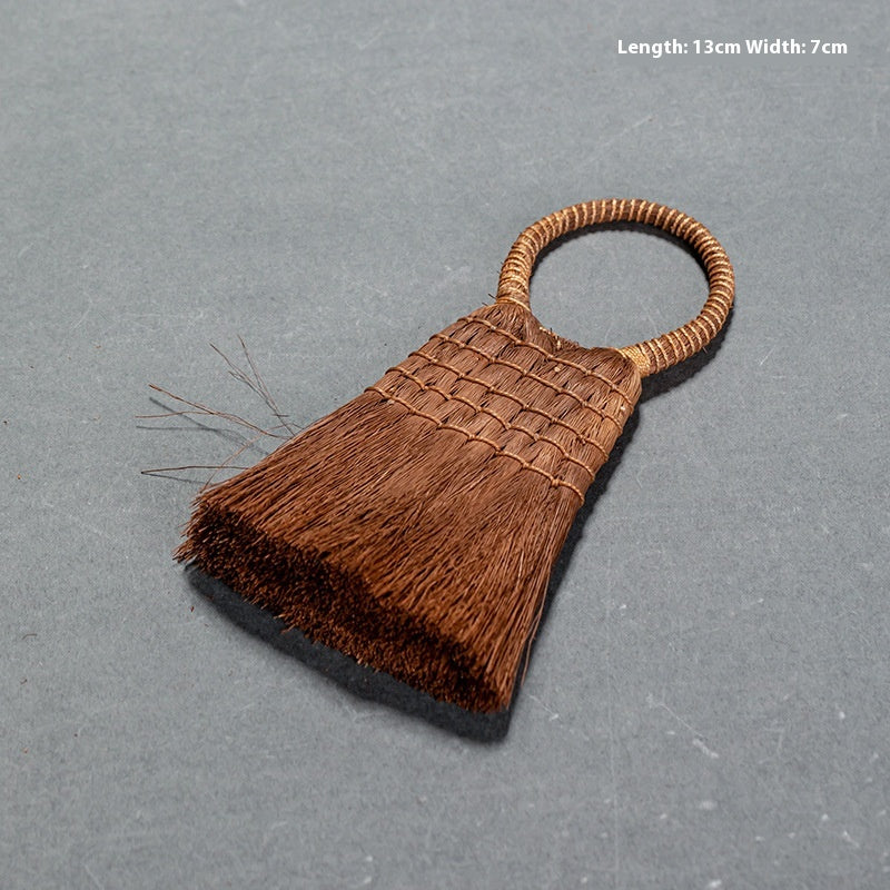 Brown Hair Tea Set Brush