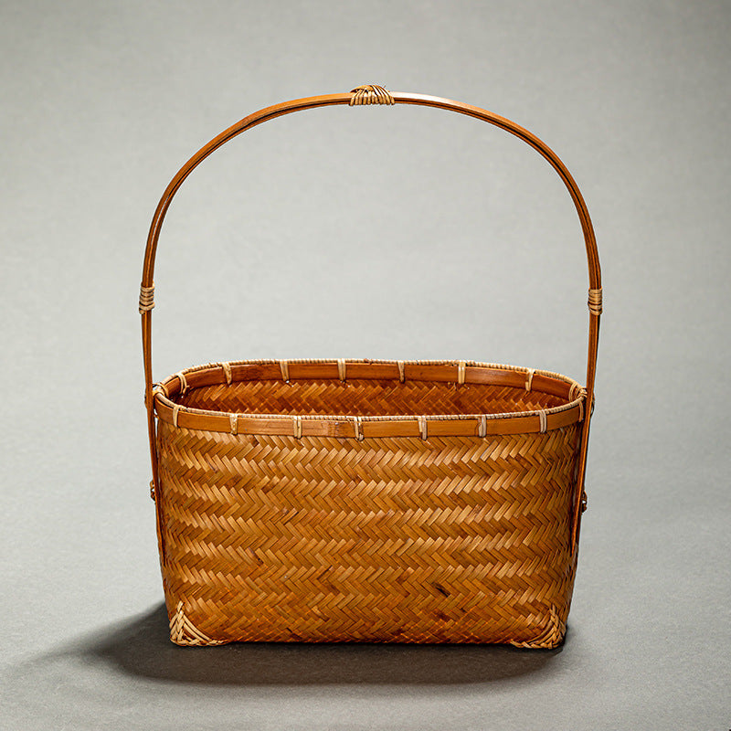 In Chinese Antique Style Bamboo Woven Cabas