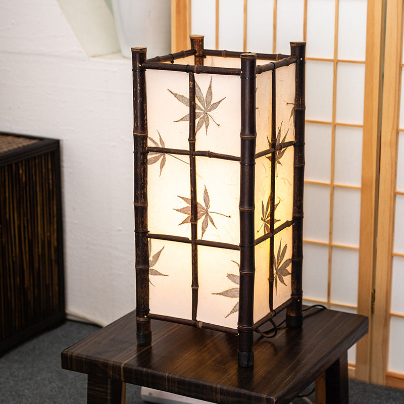 Antique bamboo-made table lamp