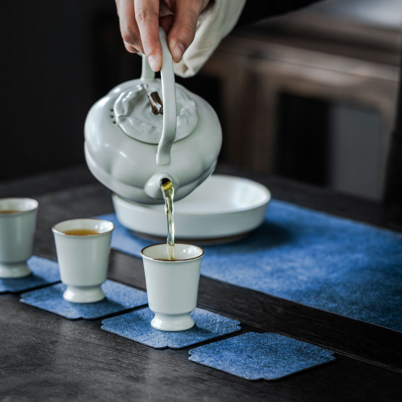 Microfiber cloth coasters