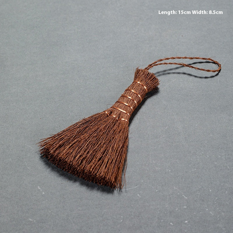 Brown Hair Tea Set Brush
