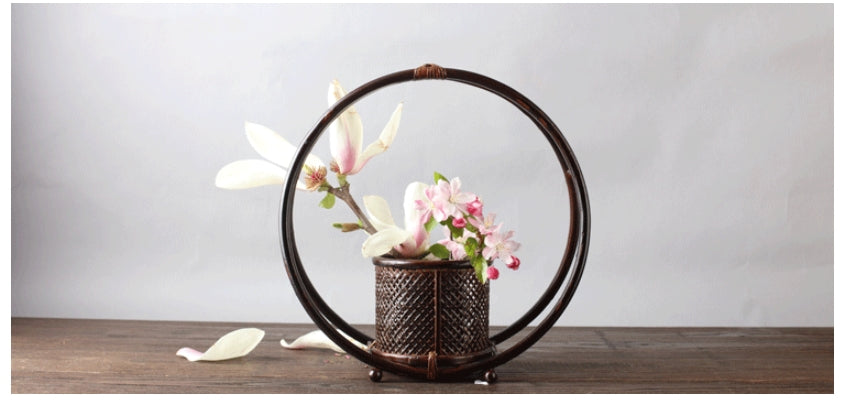Vintage Lacquer Flower Vase Flower Arrangement