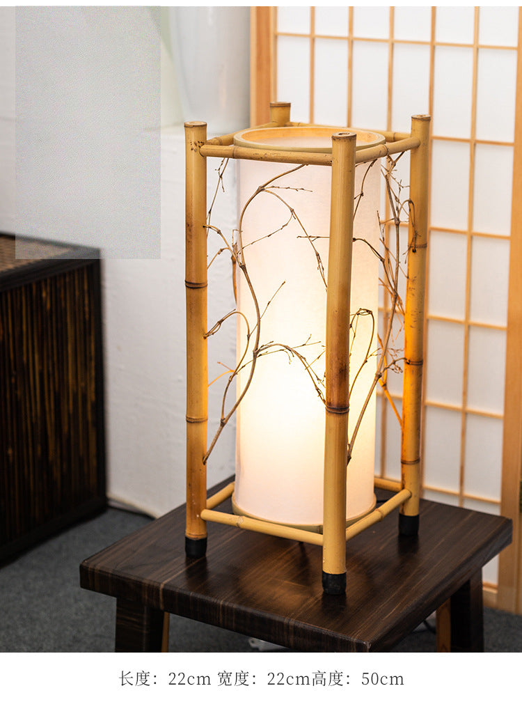 Antique bamboo-made table lamp