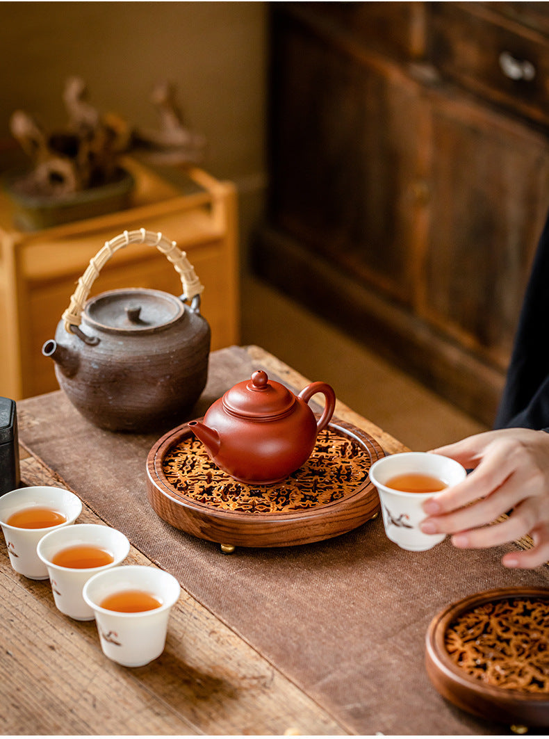 Walnut Walnut Tea Mat