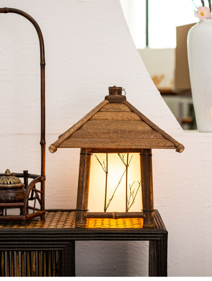 Antique bamboo-made table lamp