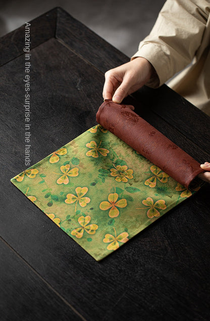 Chinese Style Xiangyun Silk Tea Mat