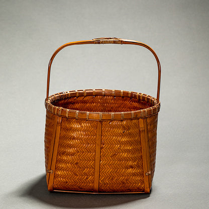 In Chinese Antique Style Bamboo Woven Cabas