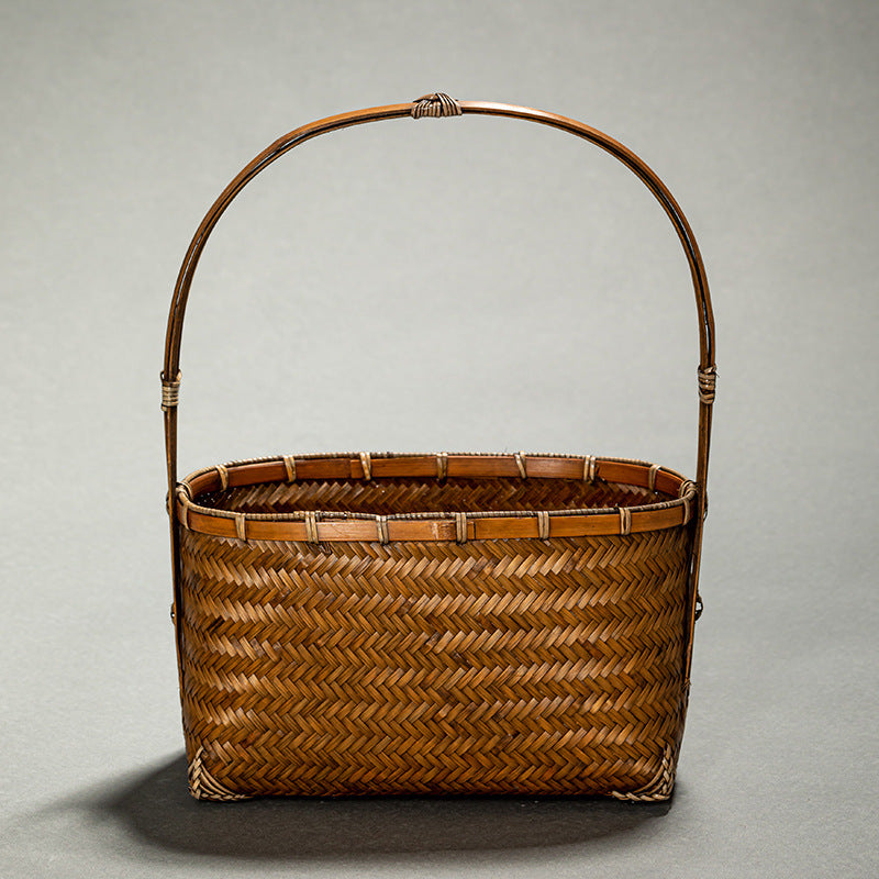 In Chinese Antique Style Bamboo Woven Cabas