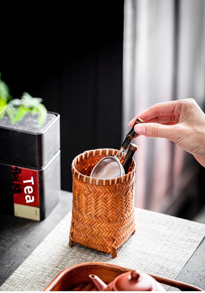 Handmade bamboo cup holder