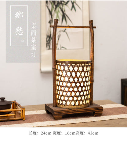 Antique bamboo-made table lamp